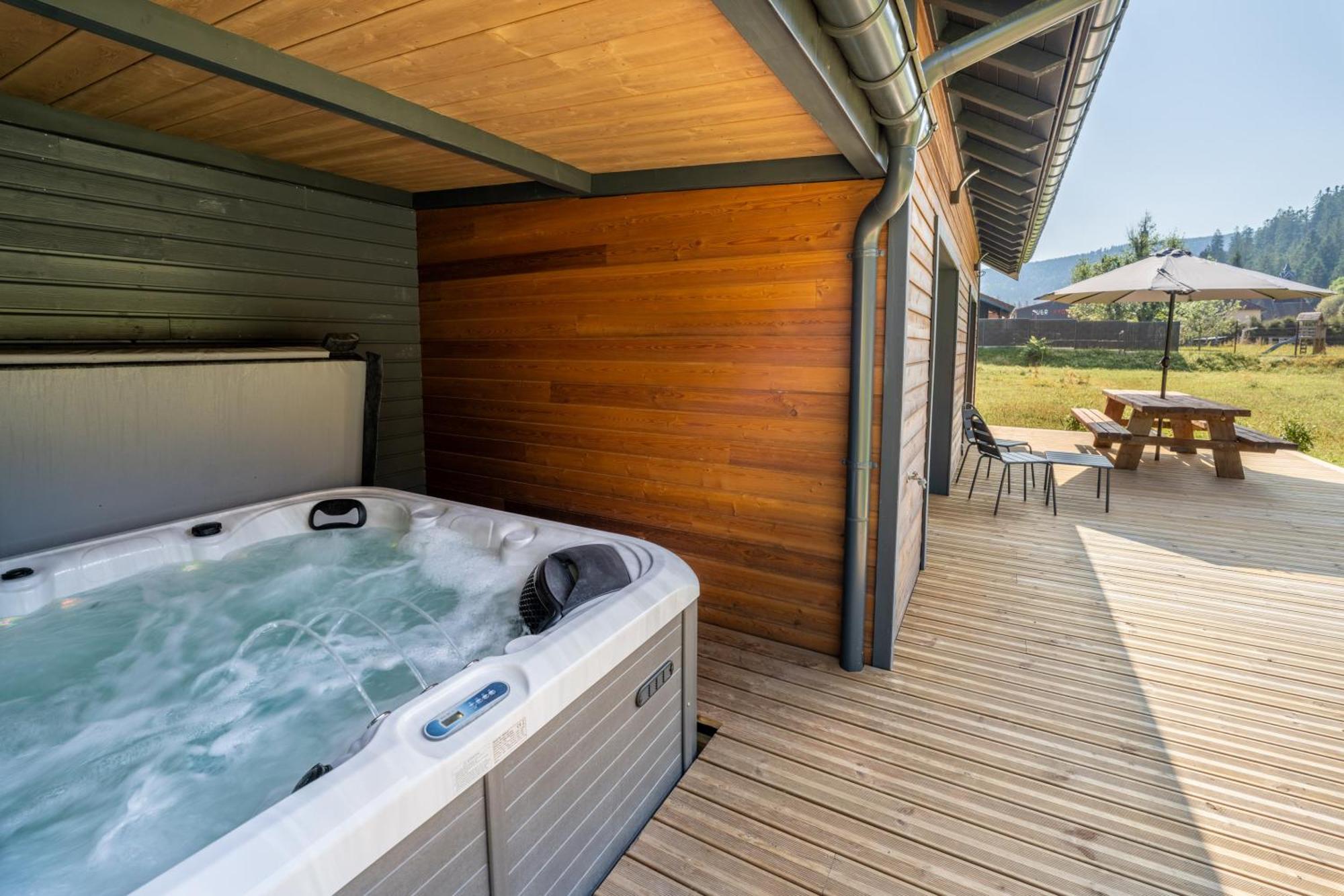 Chalet Nemesia Avec Spa A 热拉梅 外观 照片